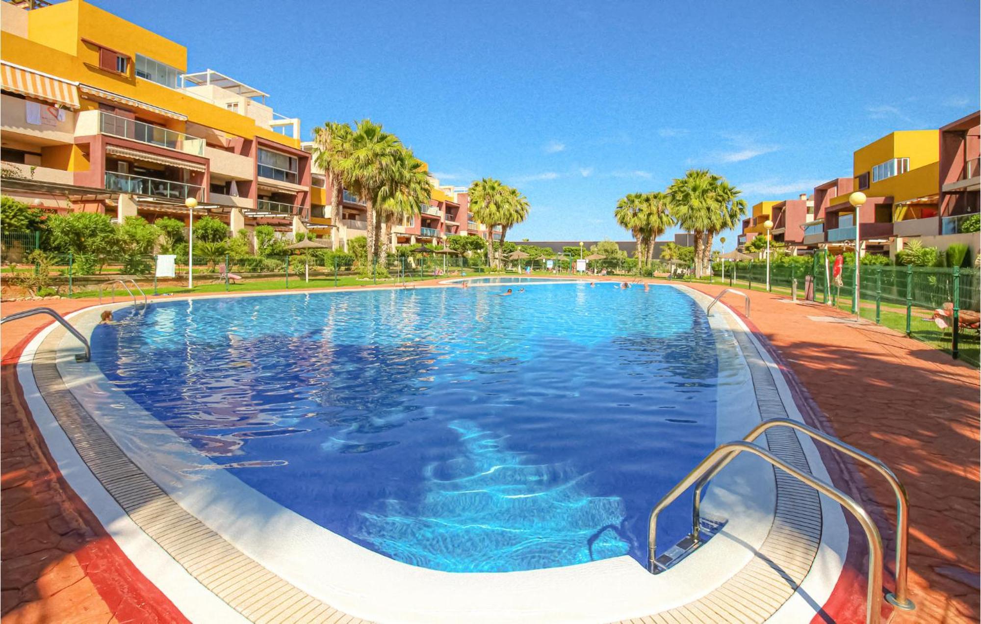 Awesome Apartment In Orihuela With Kitchen 플라야 플라멩카 외부 사진