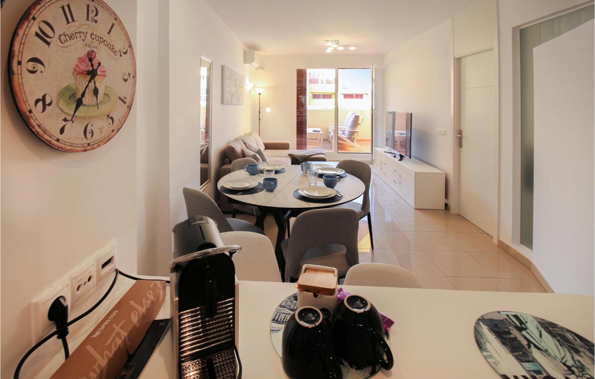 Awesome Apartment In Orihuela With Kitchen 플라야 플라멩카 외부 사진
