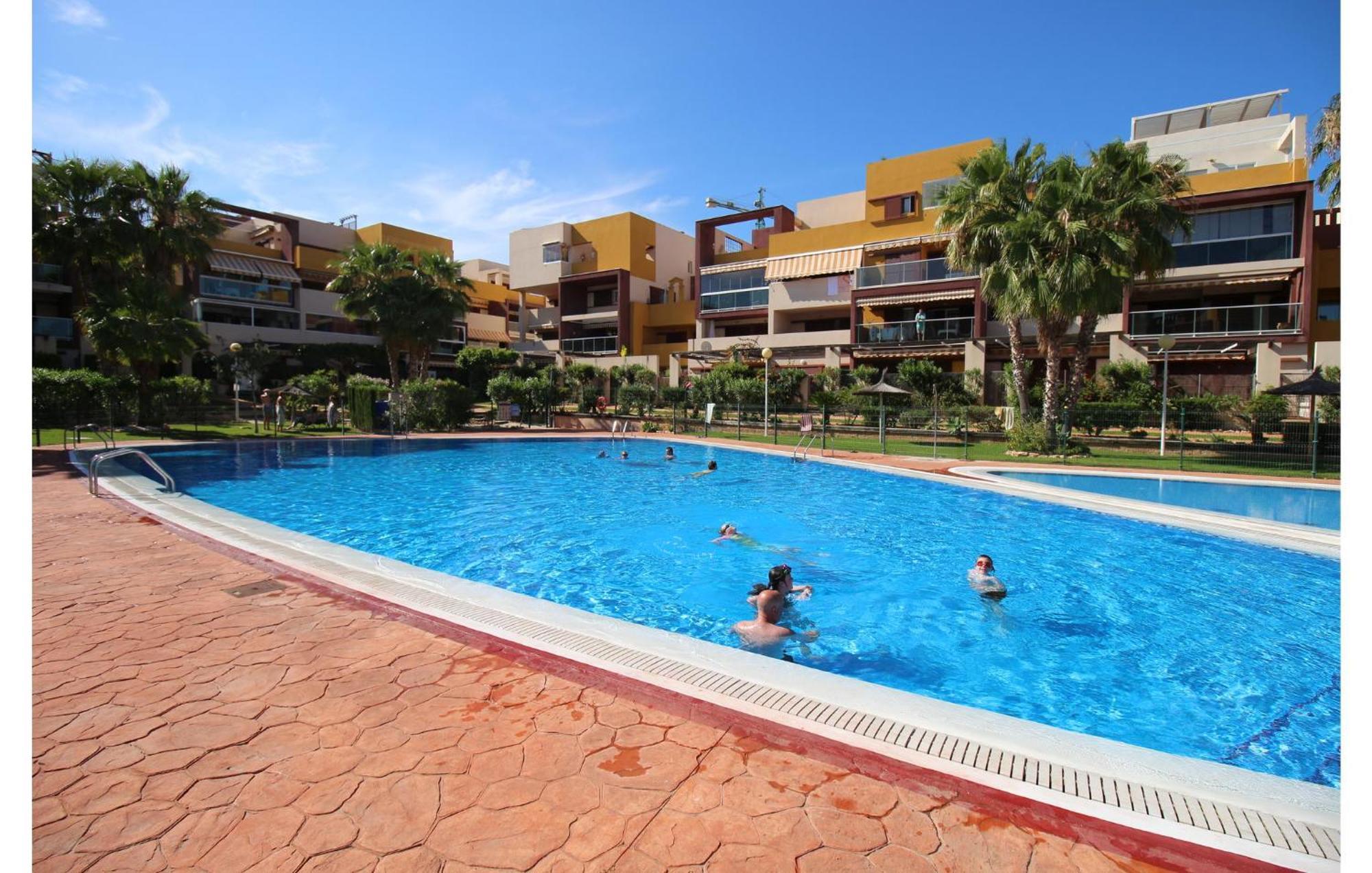 Awesome Apartment In Orihuela With Kitchen 플라야 플라멩카 외부 사진